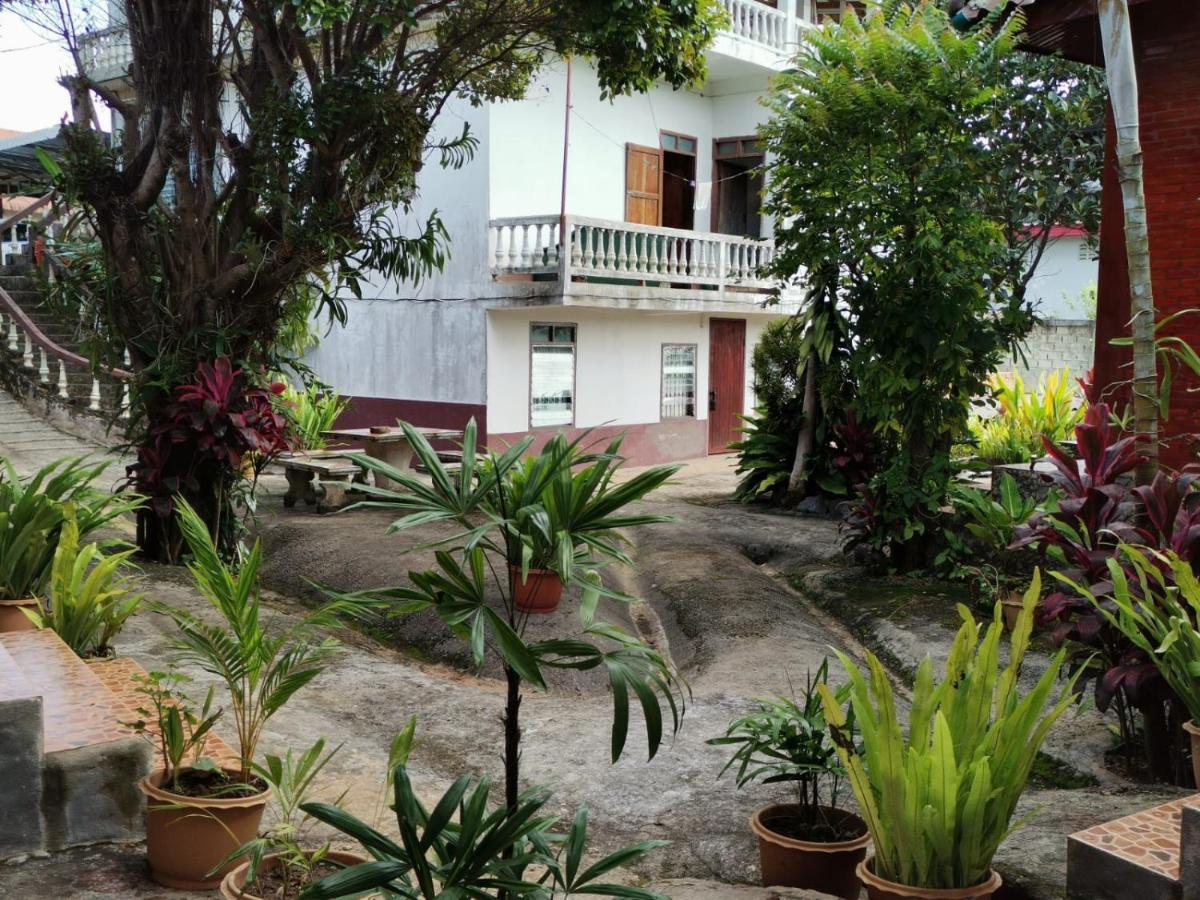 Kongkeo Guesthouse Muang Phônsavan エクステリア 写真