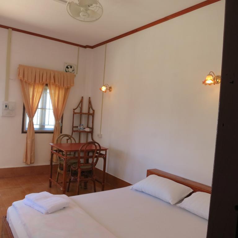 Kongkeo Guesthouse Muang Phônsavan エクステリア 写真