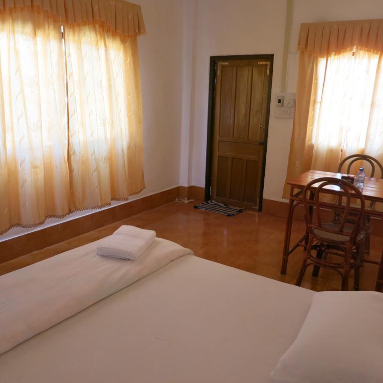 Kongkeo Guesthouse Muang Phônsavan エクステリア 写真