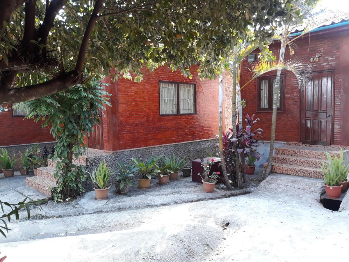 Kongkeo Guesthouse Muang Phônsavan エクステリア 写真