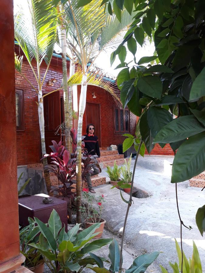 Kongkeo Guesthouse Muang Phônsavan エクステリア 写真