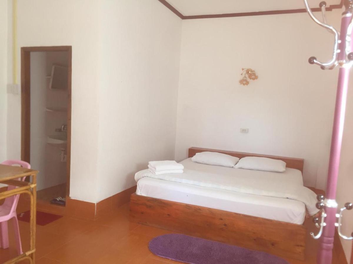 Kongkeo Guesthouse Muang Phônsavan エクステリア 写真